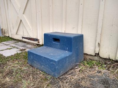 short mounting block